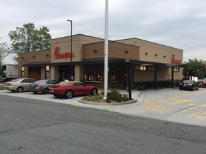Akers Mill Drive-Thru Only
