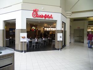 Freehold Raceway Mall