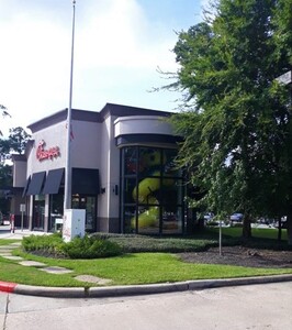 Lake Woodlands Drive