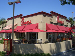 La Habra Marketplace